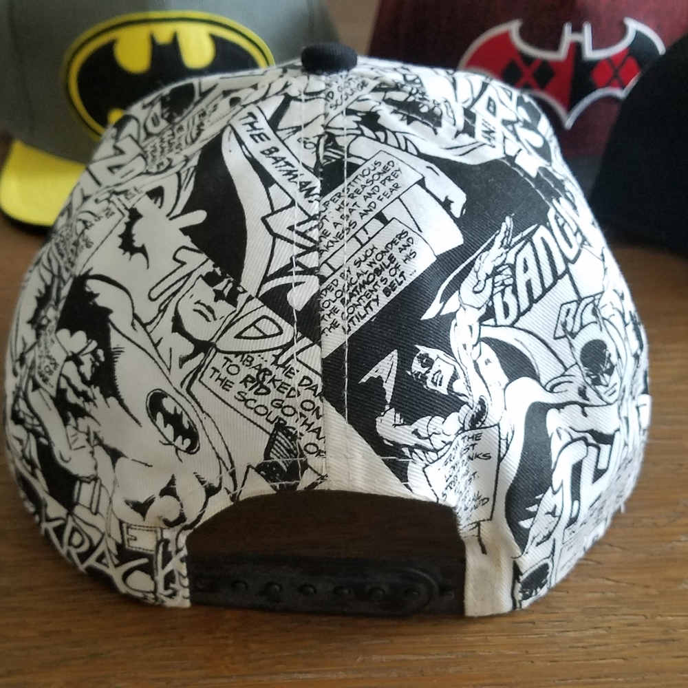 Batman Comic Panel hat (Single hat) - Picture 4 of 12